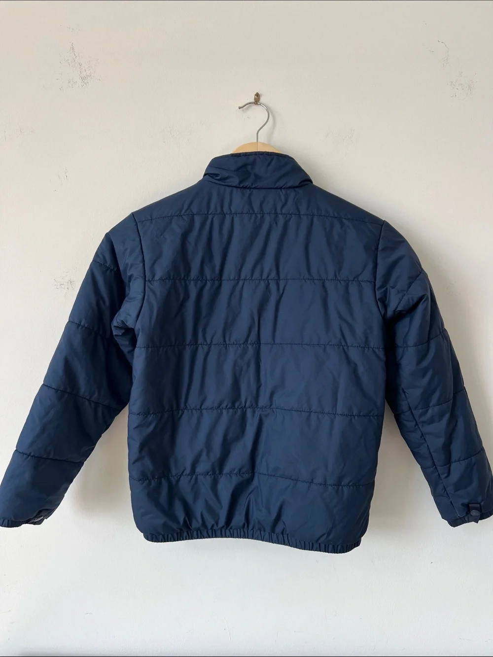 The North Face Navy Puffer Jacket Youth Small Kids Winter Coat